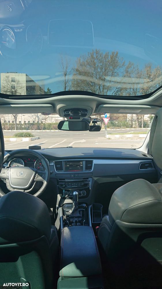 Peugeot 508 2.2 HDI FAP BVA GT - 12