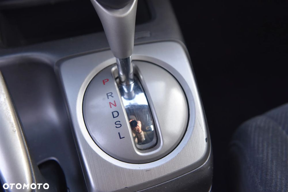 Honda Civic Hybrid 1.3i-DSI i-VTEC IMA CVT - 21