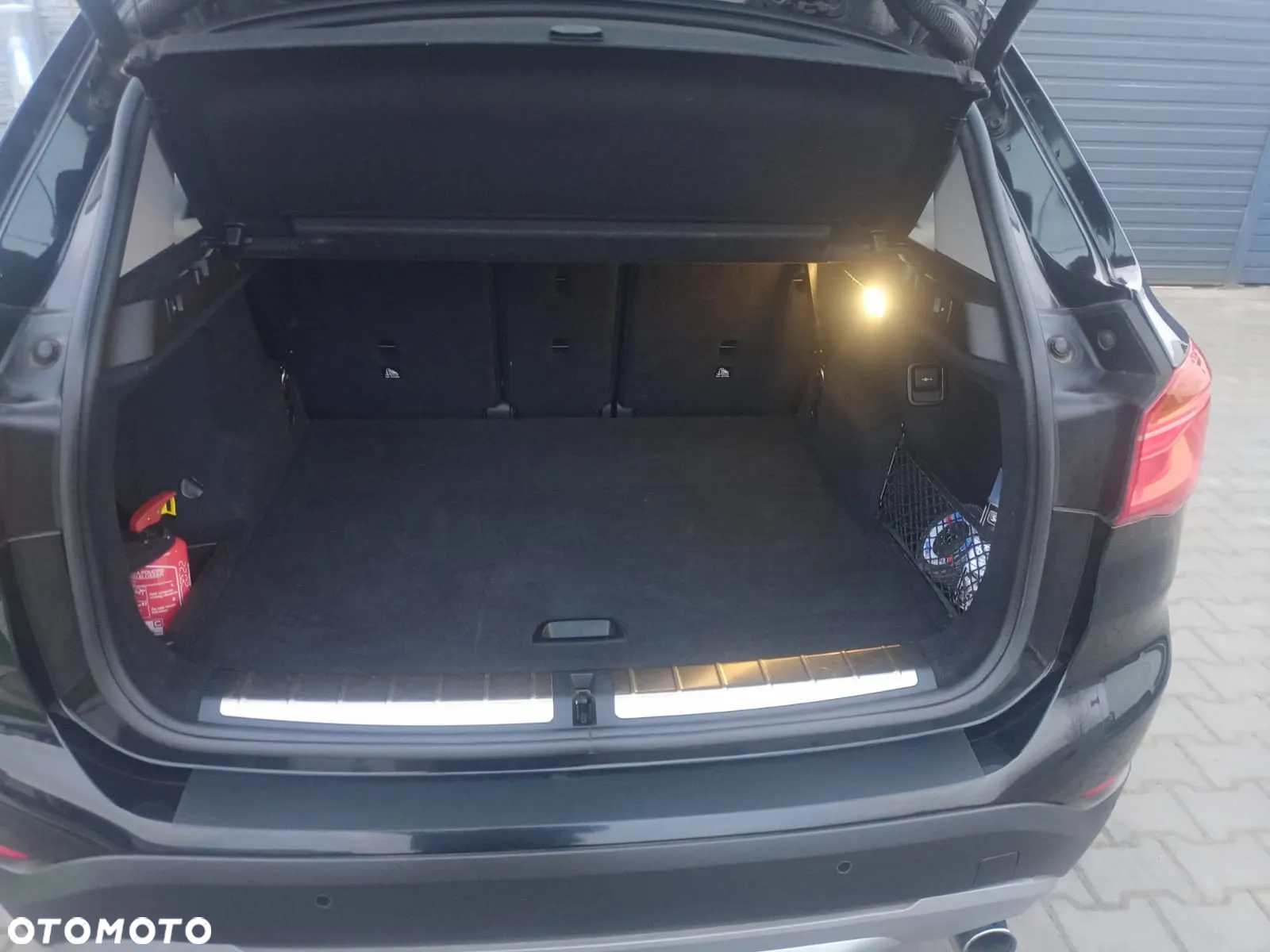 BMW X1 xDrive20i - 8