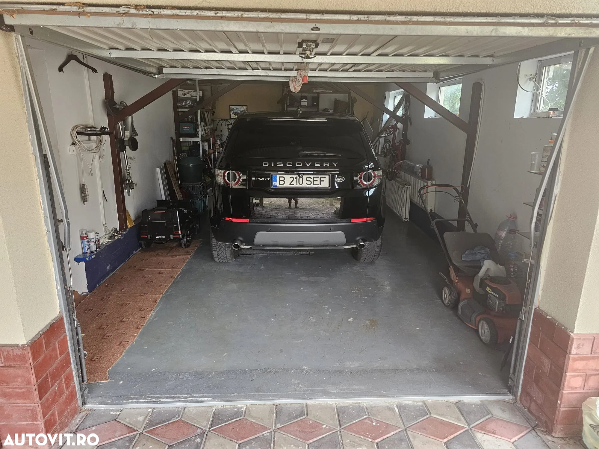 Land Rover Discovery - 7