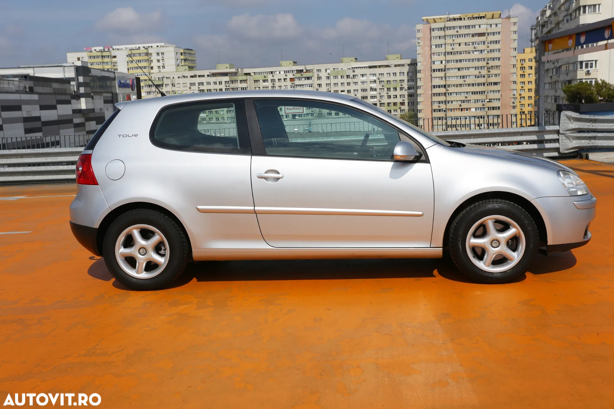 Volkswagen Golf 1.4 Tour - 6