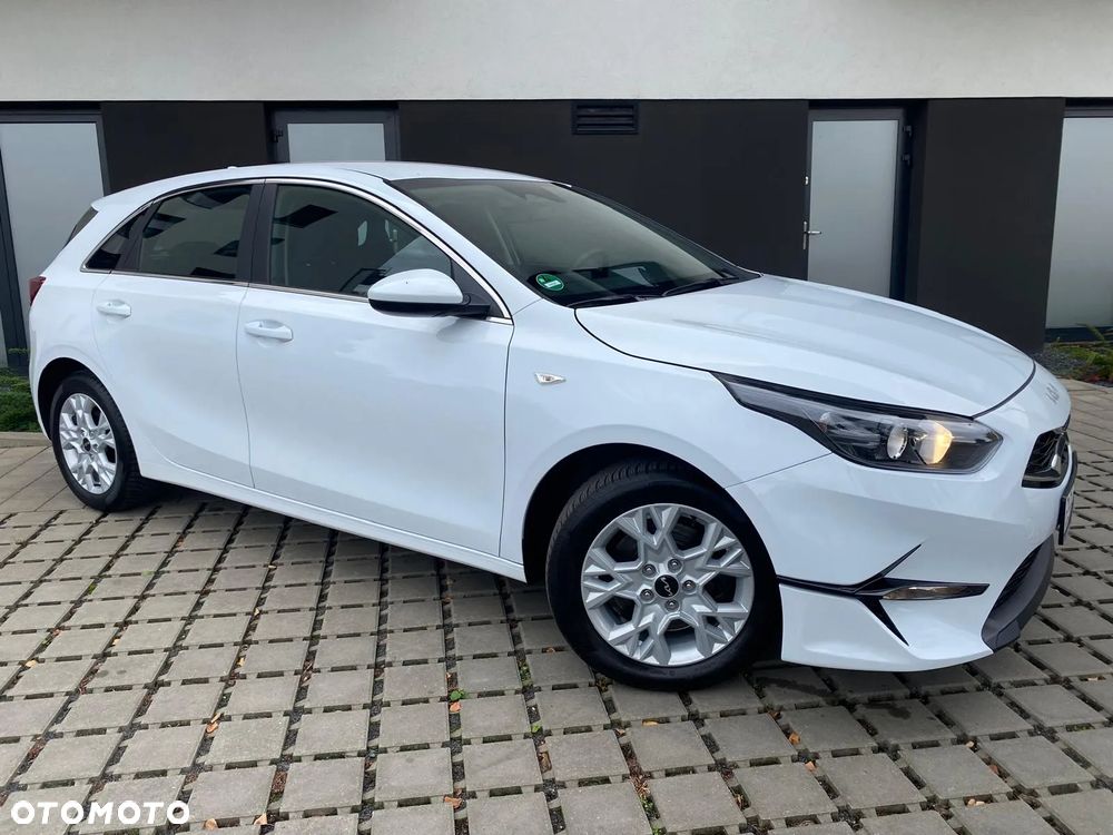 Kia Ceed 1.0 T-GDI Business Line Plus - 12