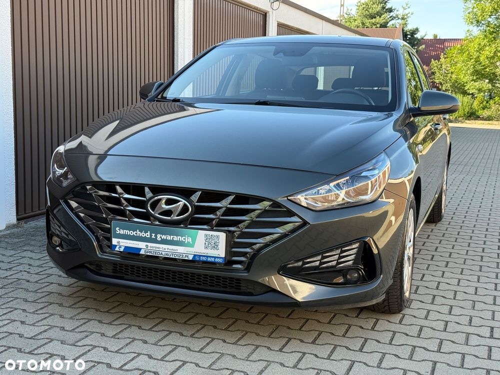 Hyundai i30 1.5 DPI Classic + - 31