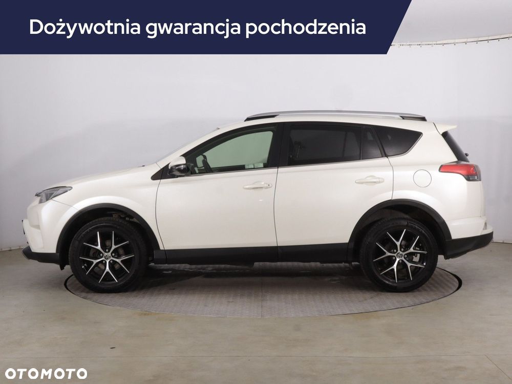 Toyota RAV4 - 4