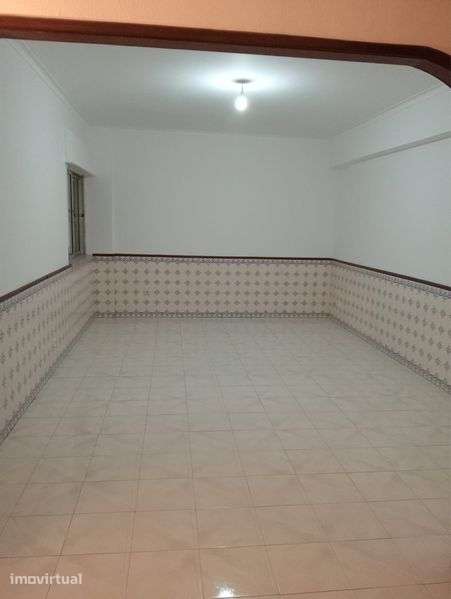 T3 em odivelas 5min do metro - Grande imagem: 3/12