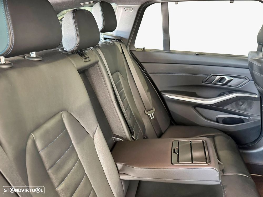 BMW 330 e xDrive Aut. M Sport - 9