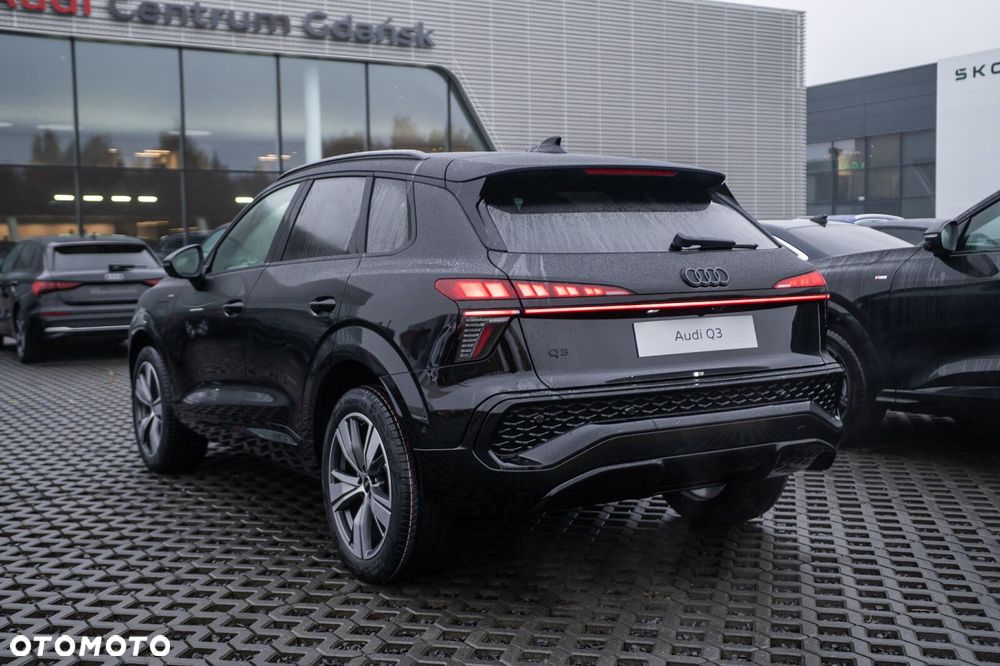 Audi Q3 - 4