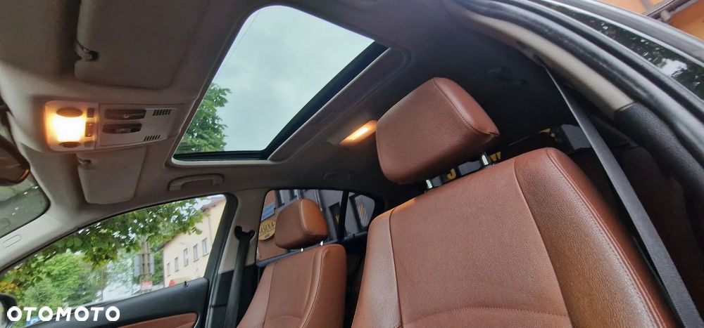 BMW Seria 1 118d DPF Edition Sport - 11