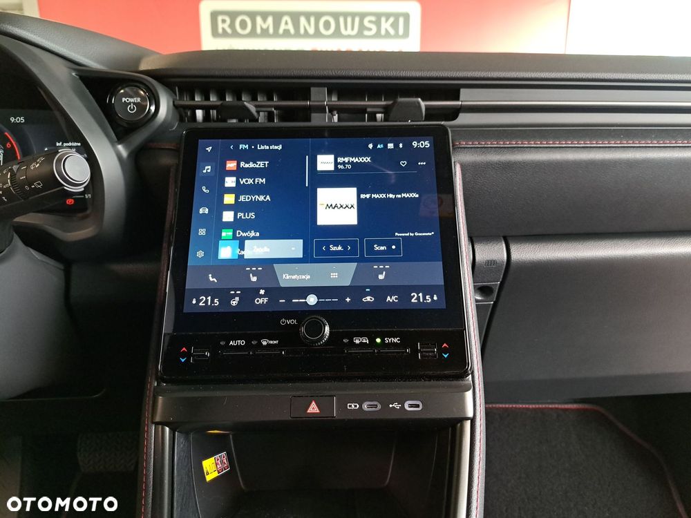 Lexus LBX 1.5 Hybrid Emotion - 21