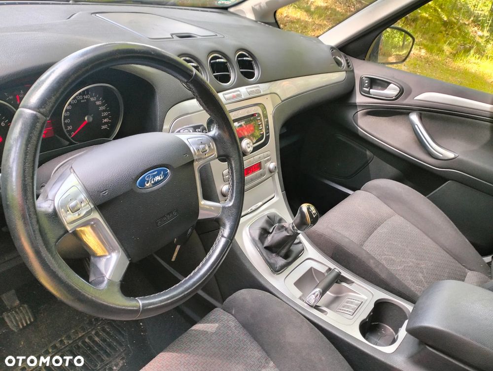 Ford S-Max 2.0 Ambiente - 27