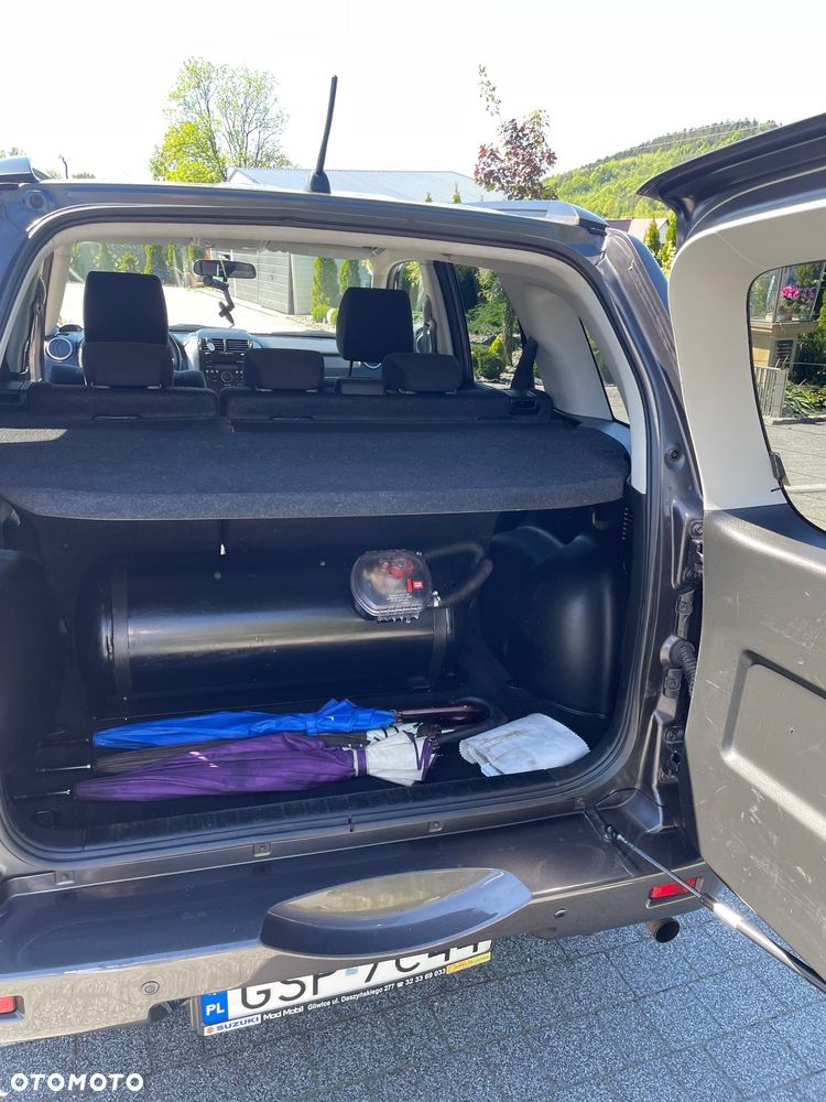 Suzuki Grand Vitara 2.4 Premium - 15