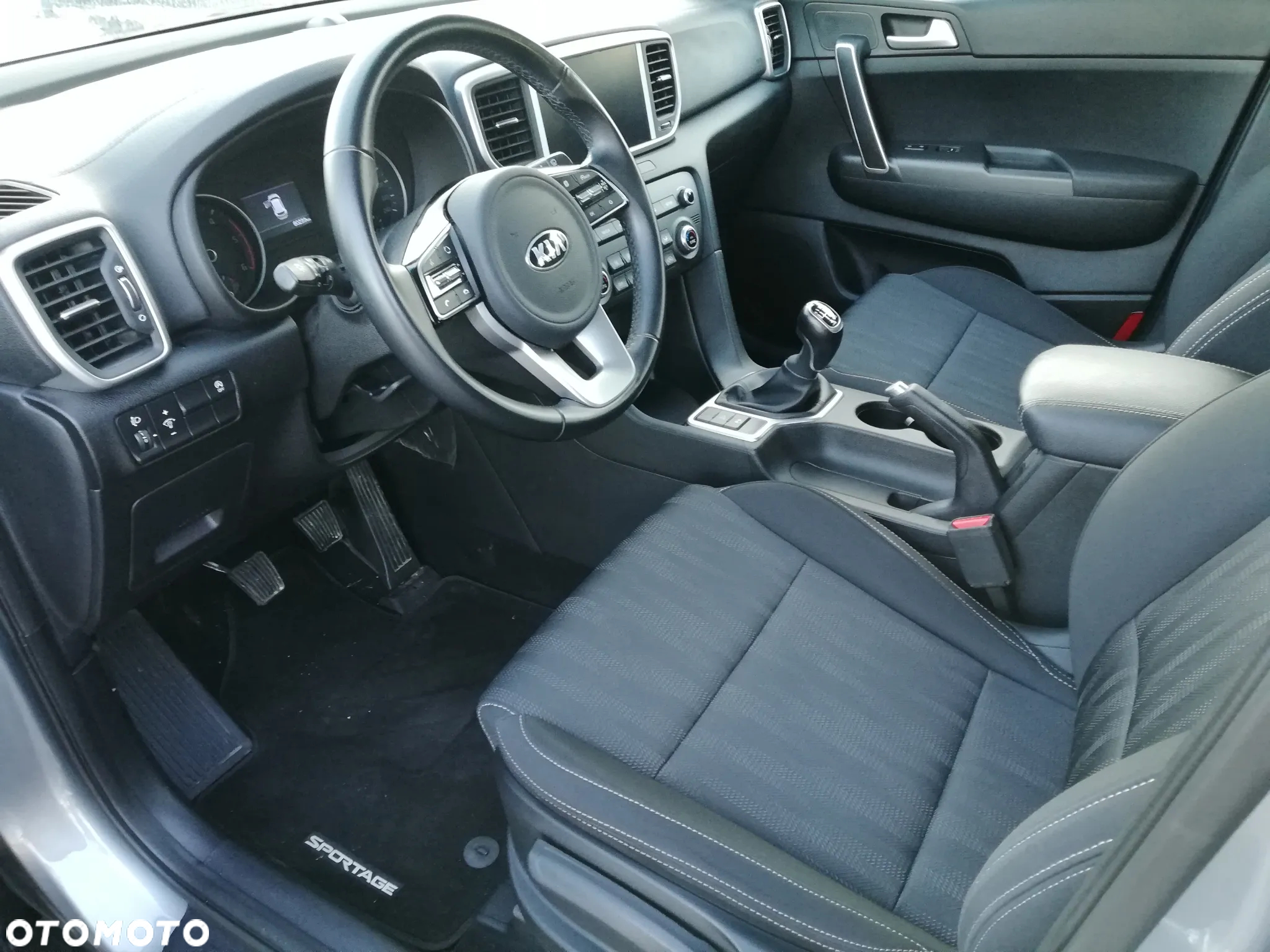 Kia Sportage 1.6 CRDI 2WD Eco-Dynamics+ (48V M-H) Spirit - 10
