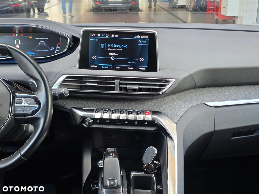 Peugeot 5008 1.5 BlueHDi Allure S&S EAT8 - 29