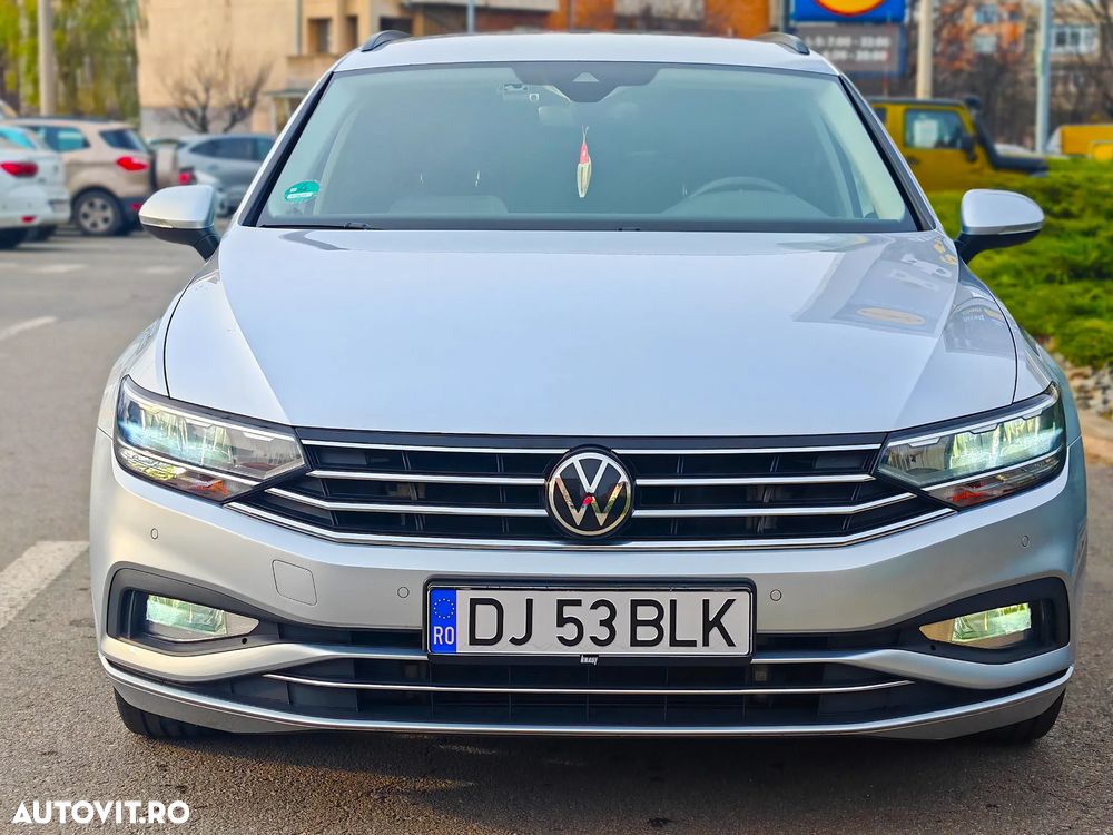 Volkswagen Passat - 11
