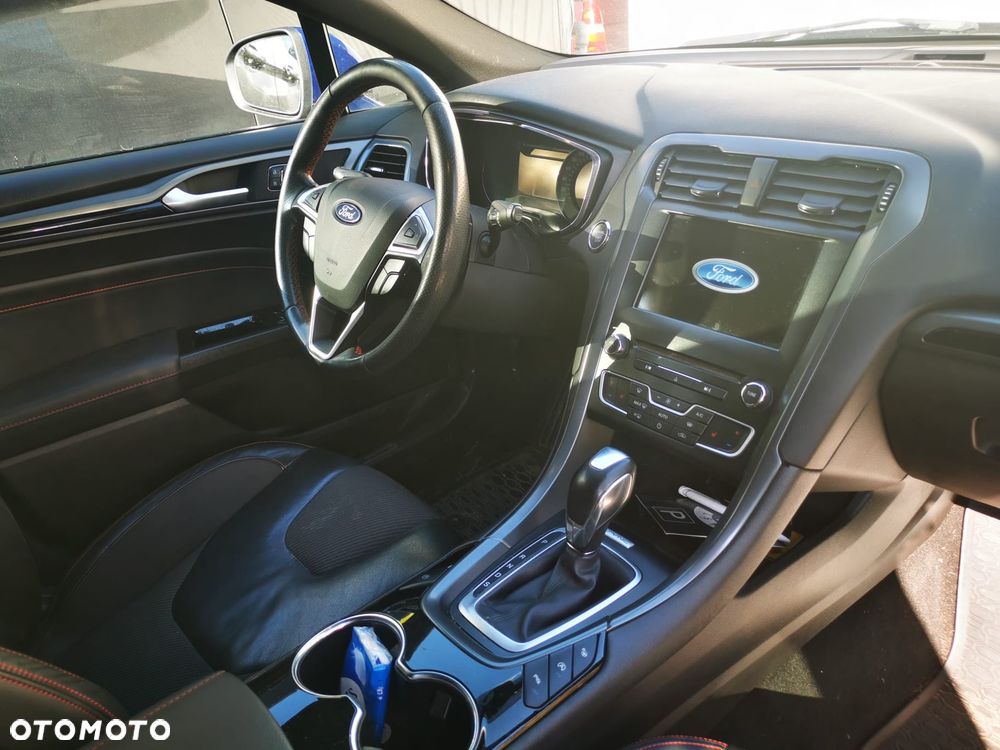 Ford Mondeo - 10