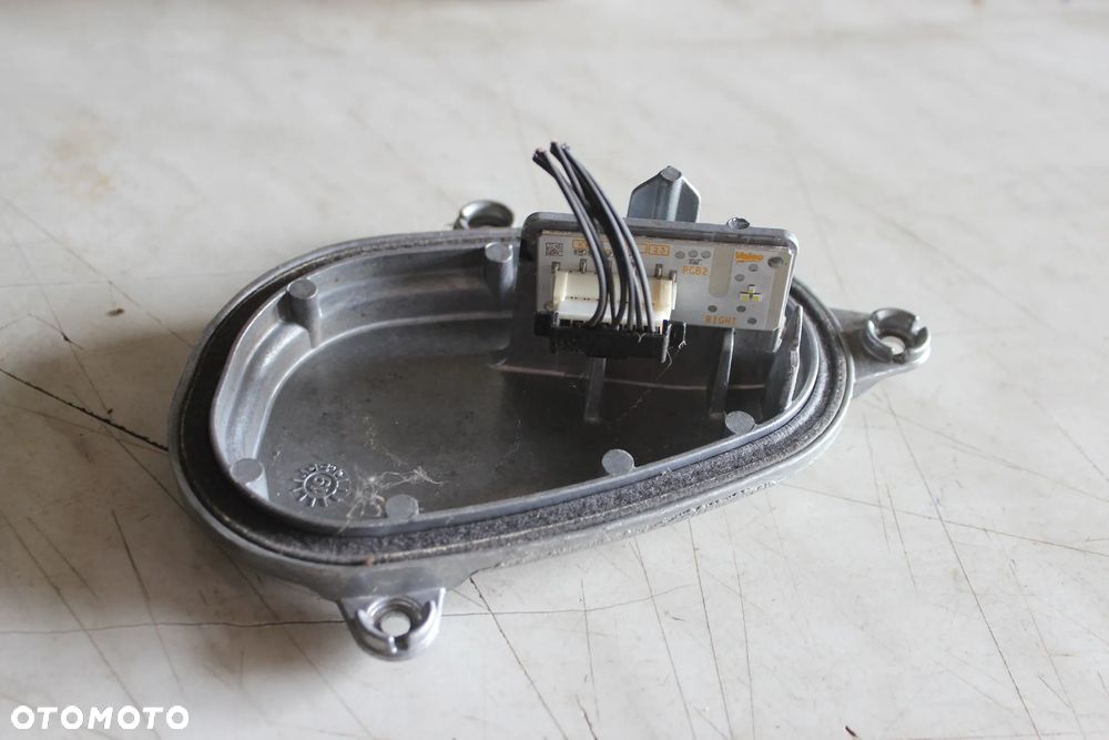 MODUŁ LAMPY LED PRZETWORNICA BMW X1 F48 90156086 2019 - 2