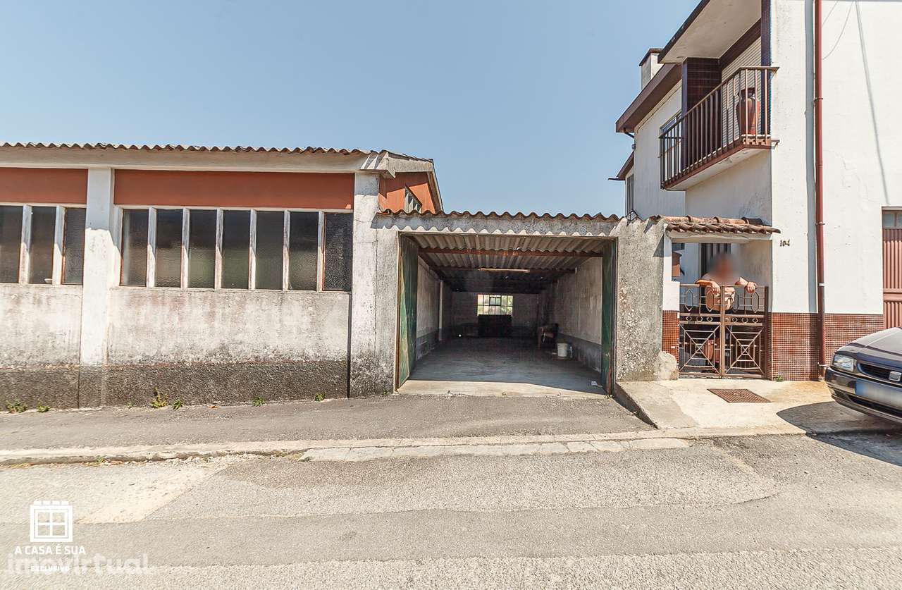 Armazém de 2 pisos em São João da Madeira - Exclusivo - Grande imagem: 4/24