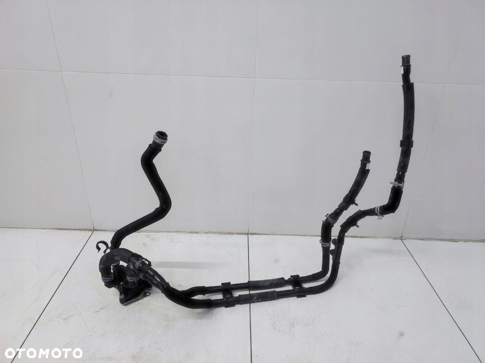 zawór sterowania wąż rurka przewód wody audi q8 e-tron etron - 5