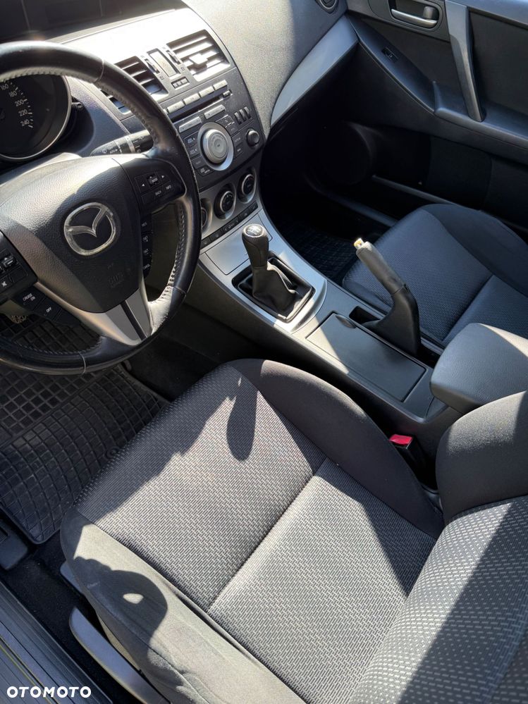 Mazda 3 - 2