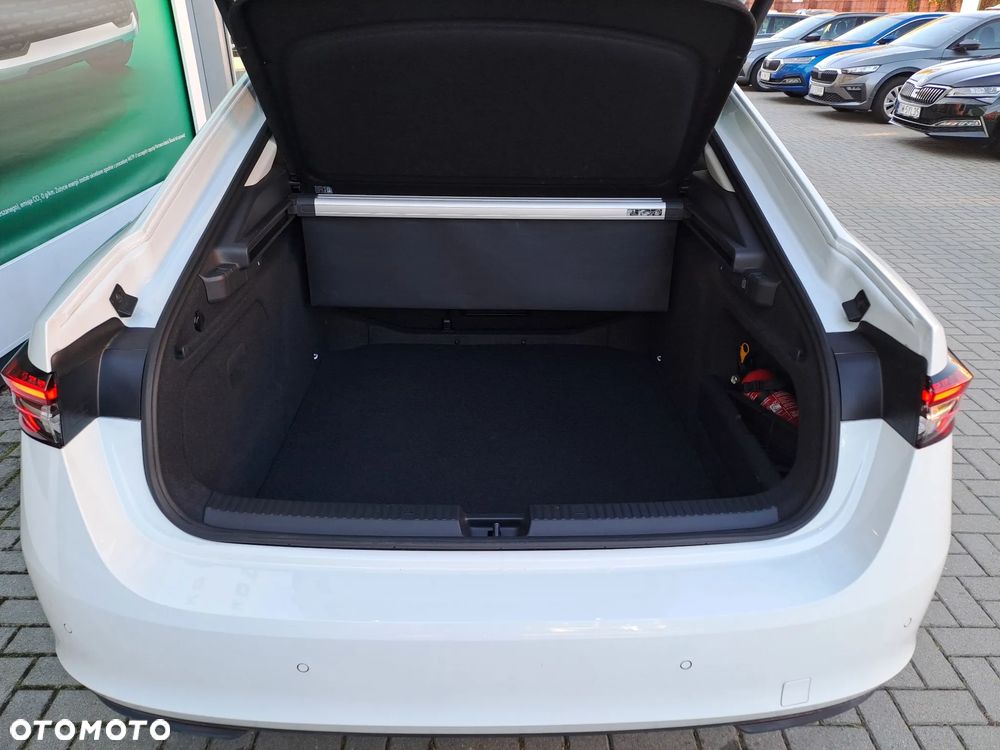 Skoda Superb 2.0 TSI 4x4 Edition 130 DSG - 13