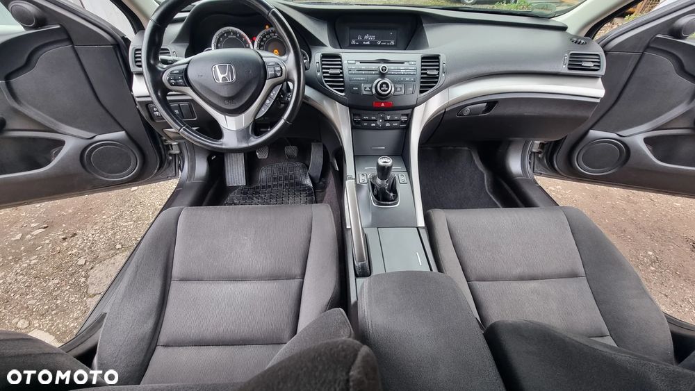 Honda Accord 2.0 Elegance Advantage - 23