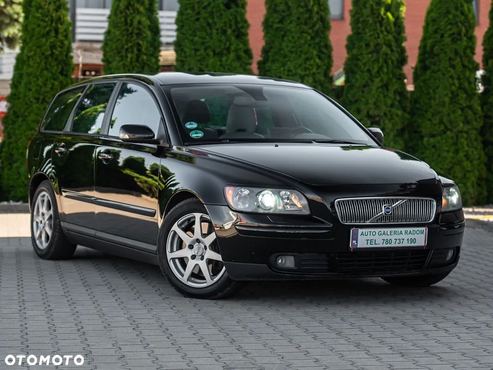 Volvo V50 T5 Kinetic - 1