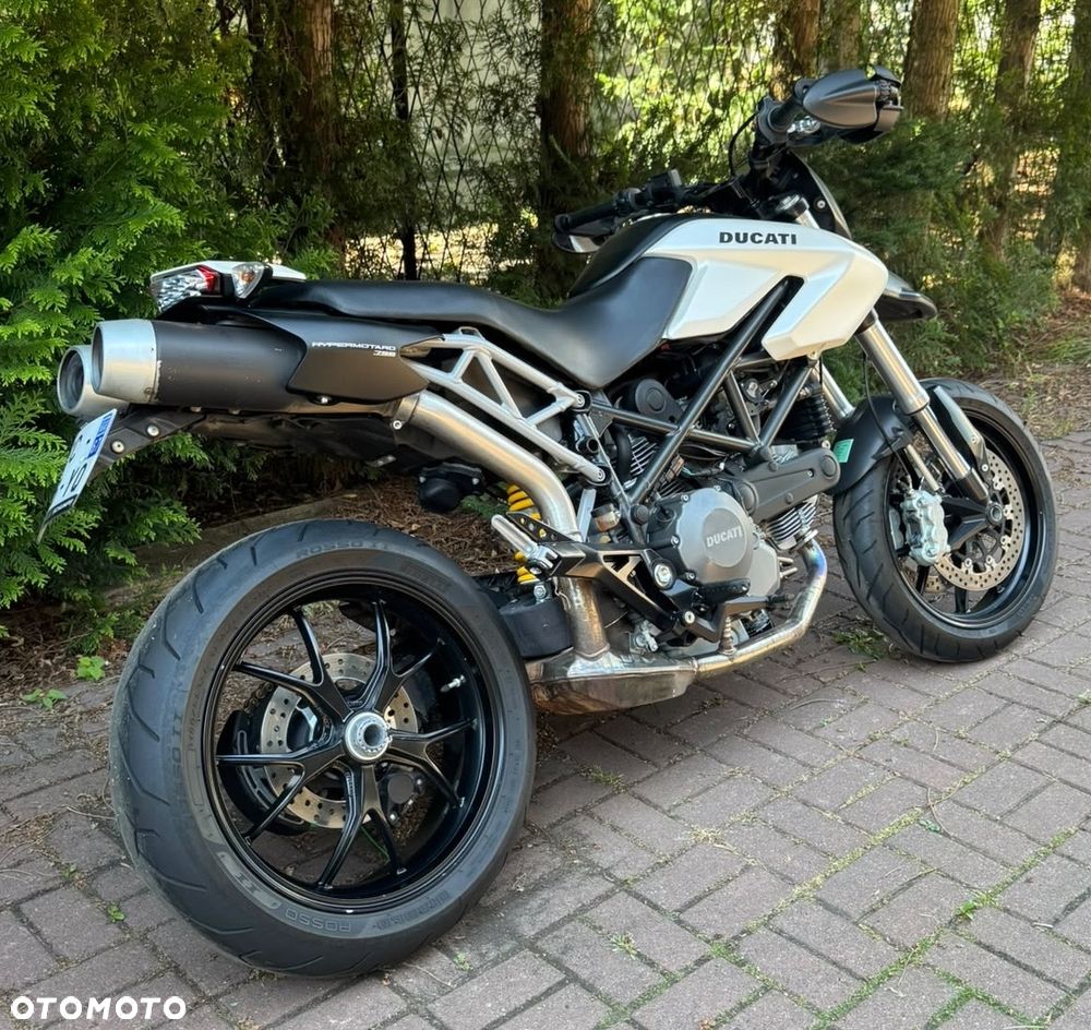 Ducati Hypermotard - 9