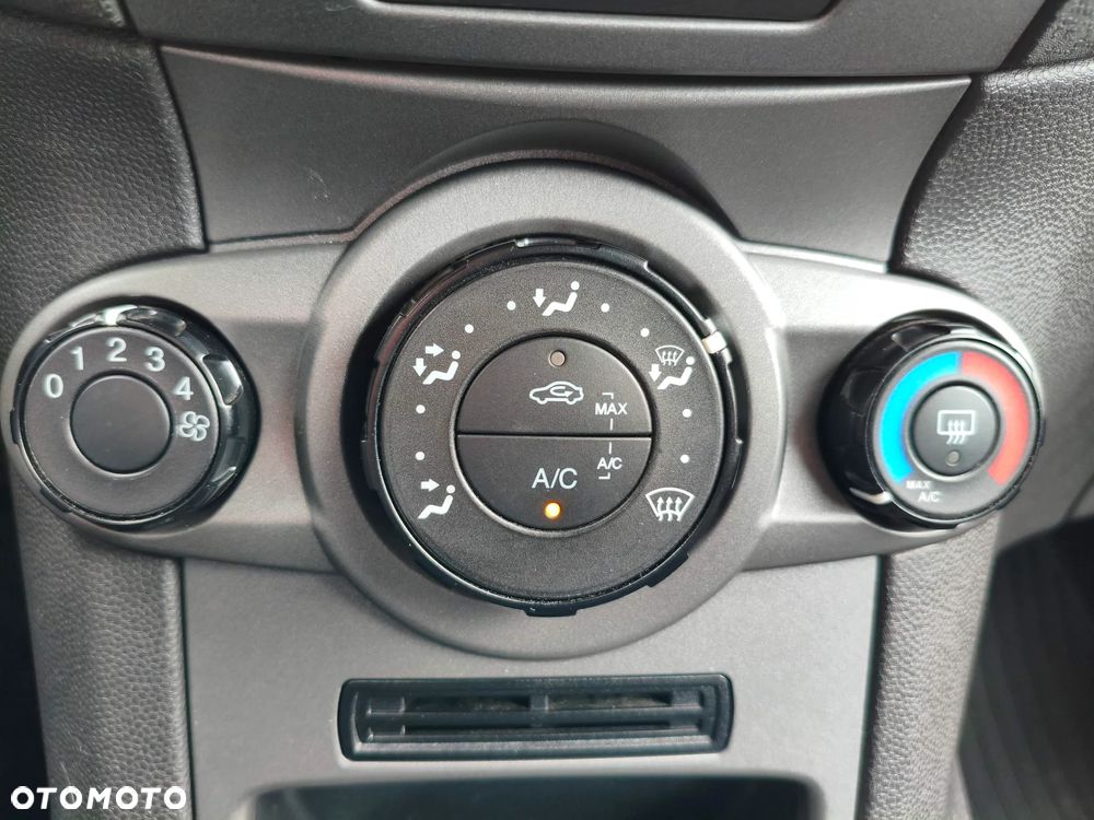 Ford Fiesta 1.25 Trend EU6 - 15