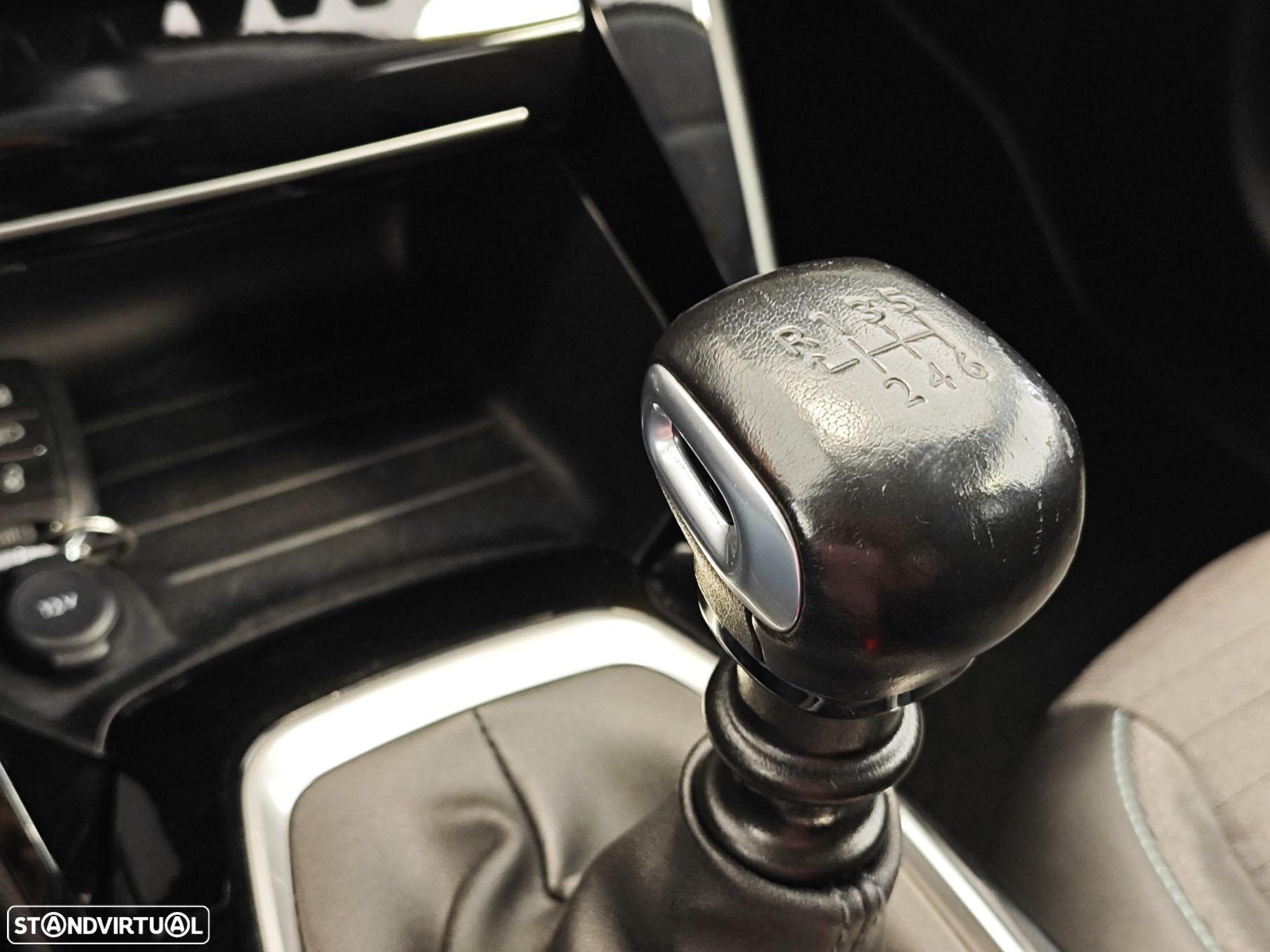 Peugeot 208 1.5 BlueHDi Allure Pack - 43