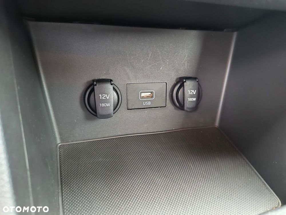 Hyundai i30 - 24