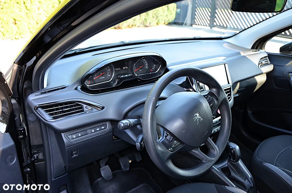 Peugeot 208 1.4 HDi Business Line - 15