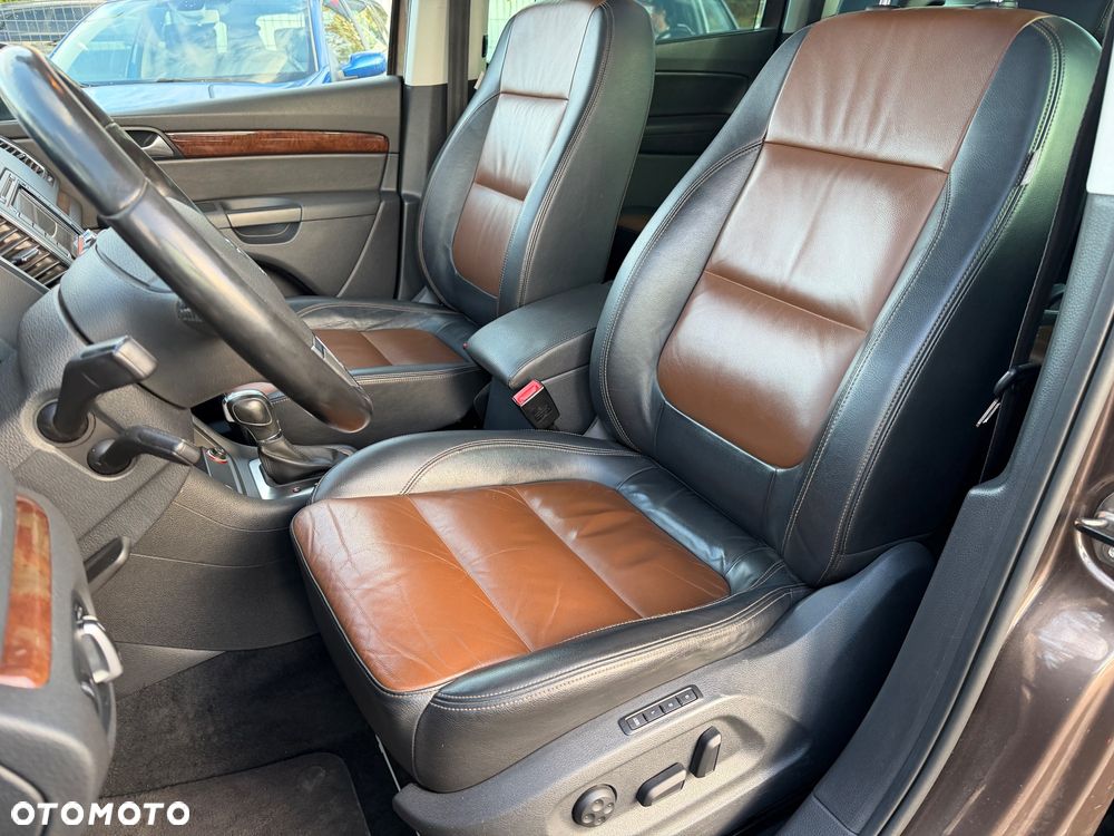 Volkswagen Sharan 2.0 TSI Highline DSG - 13