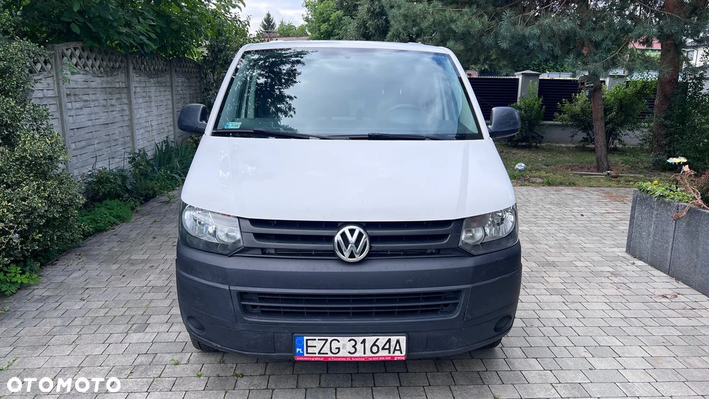 Volkswagen Transporter T5 - 2