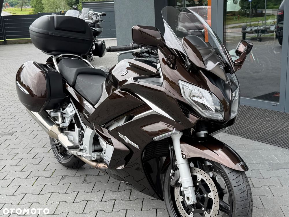 Yamaha FJR - 22
