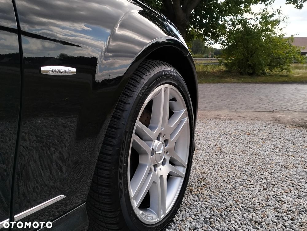 Mercedes-Benz Klasa C 180 Kompressor Avantgarde - 30