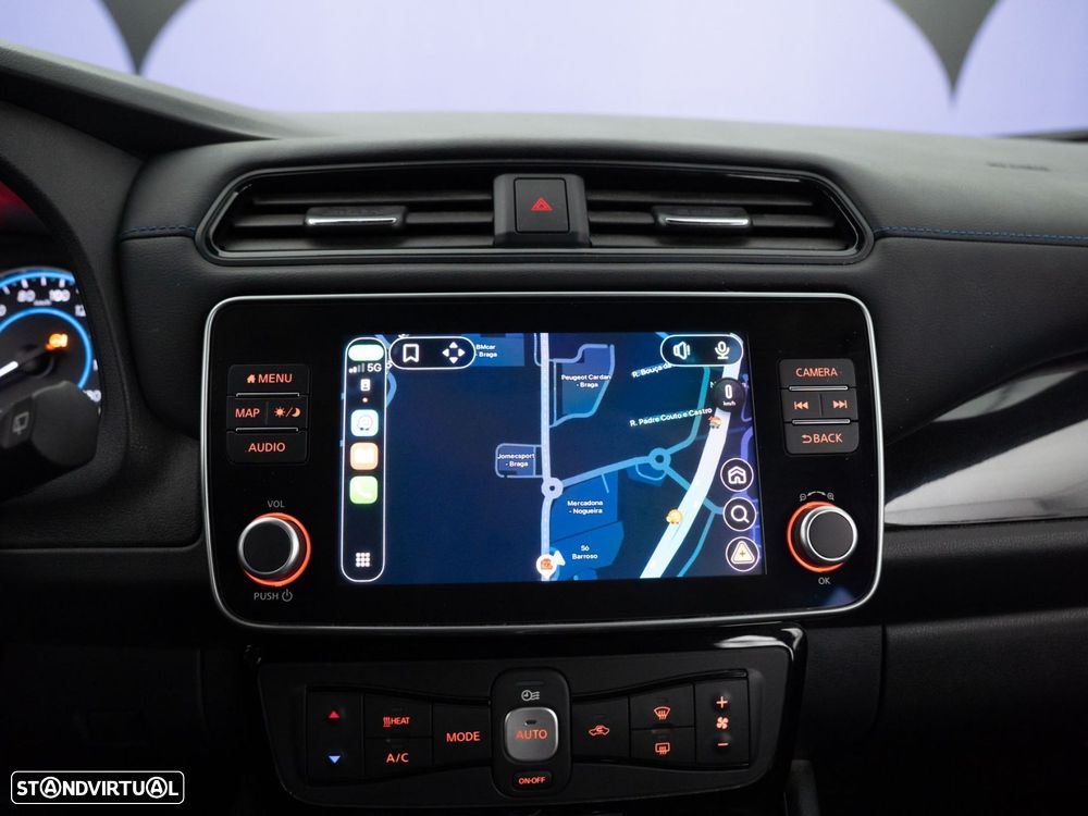 Nissan Leaf N-Connecta - 29