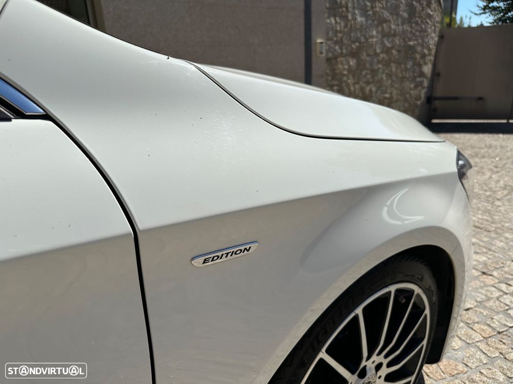 Mercedes-Benz CLA 180 Shooting Brake d AMG Line - 25