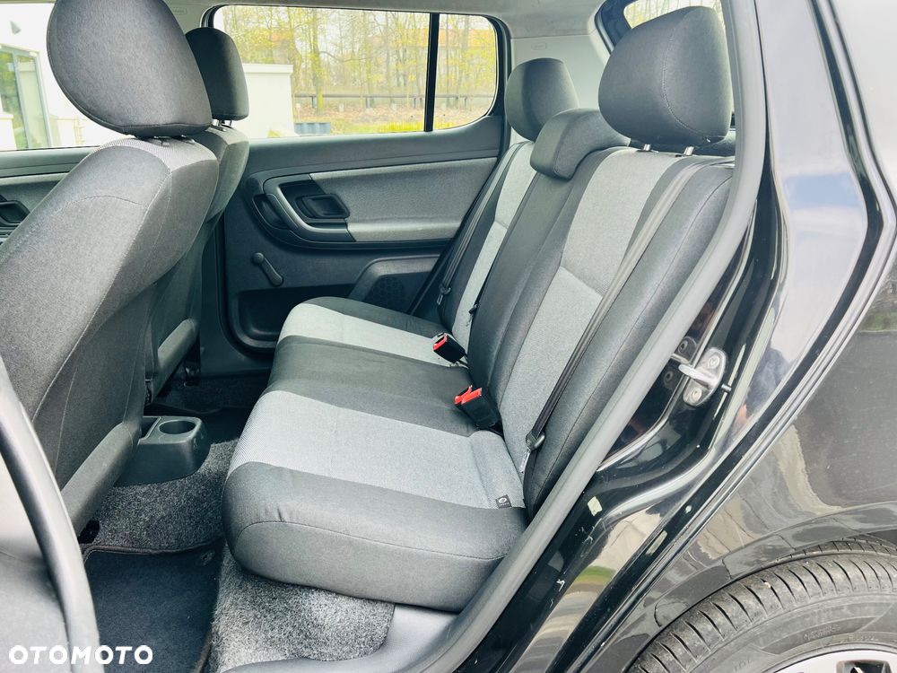 Skoda Fabia 1.2 HTP Ambiente - 24