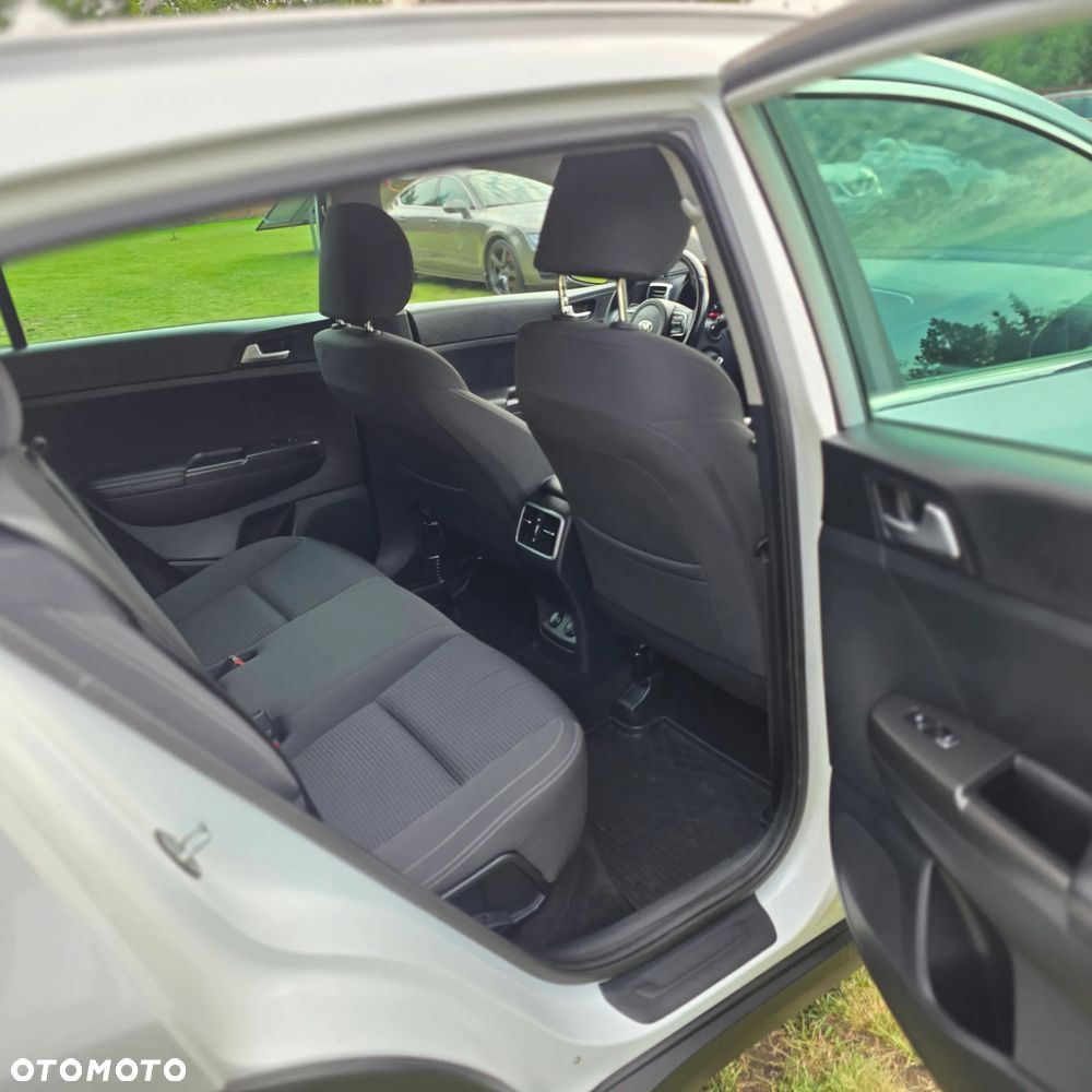 Kia Sportage 1.6 GDI 2WD Attract - 20