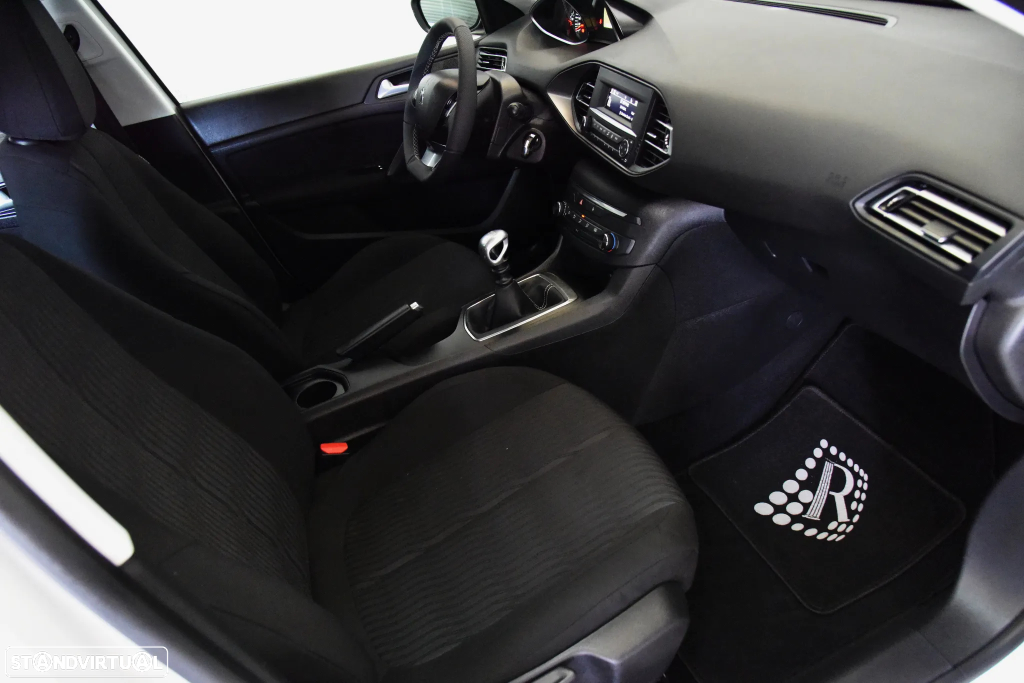 Peugeot 308 1.5 BlueHDi Style - 13