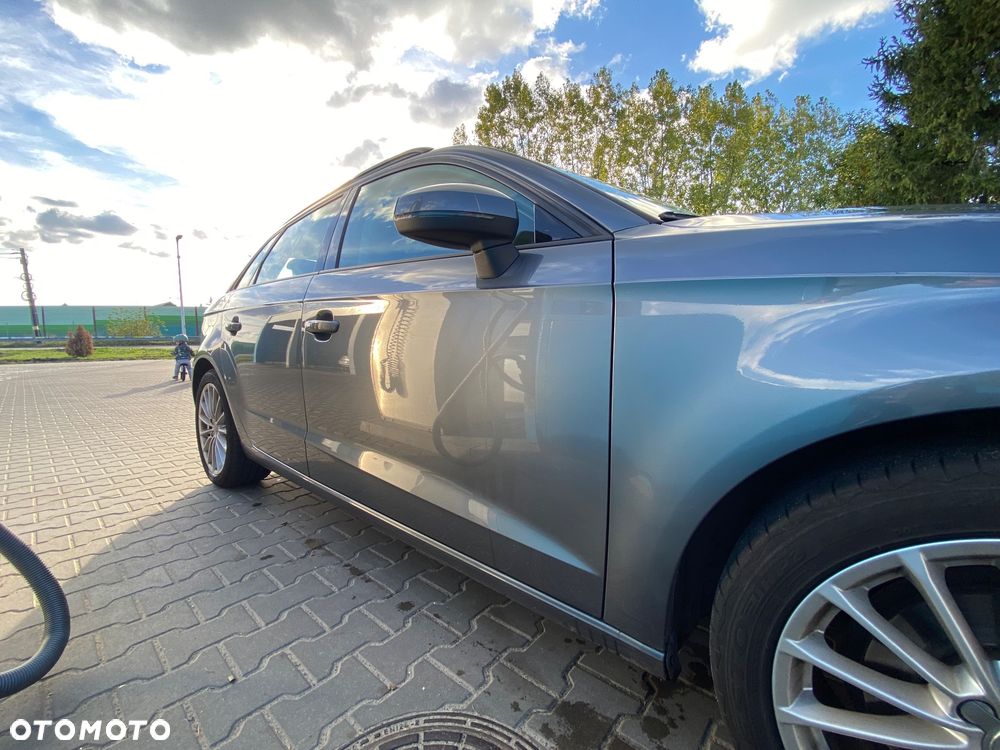 Audi A3 Sportback 2.0 TDI Attraction S tronic - 15