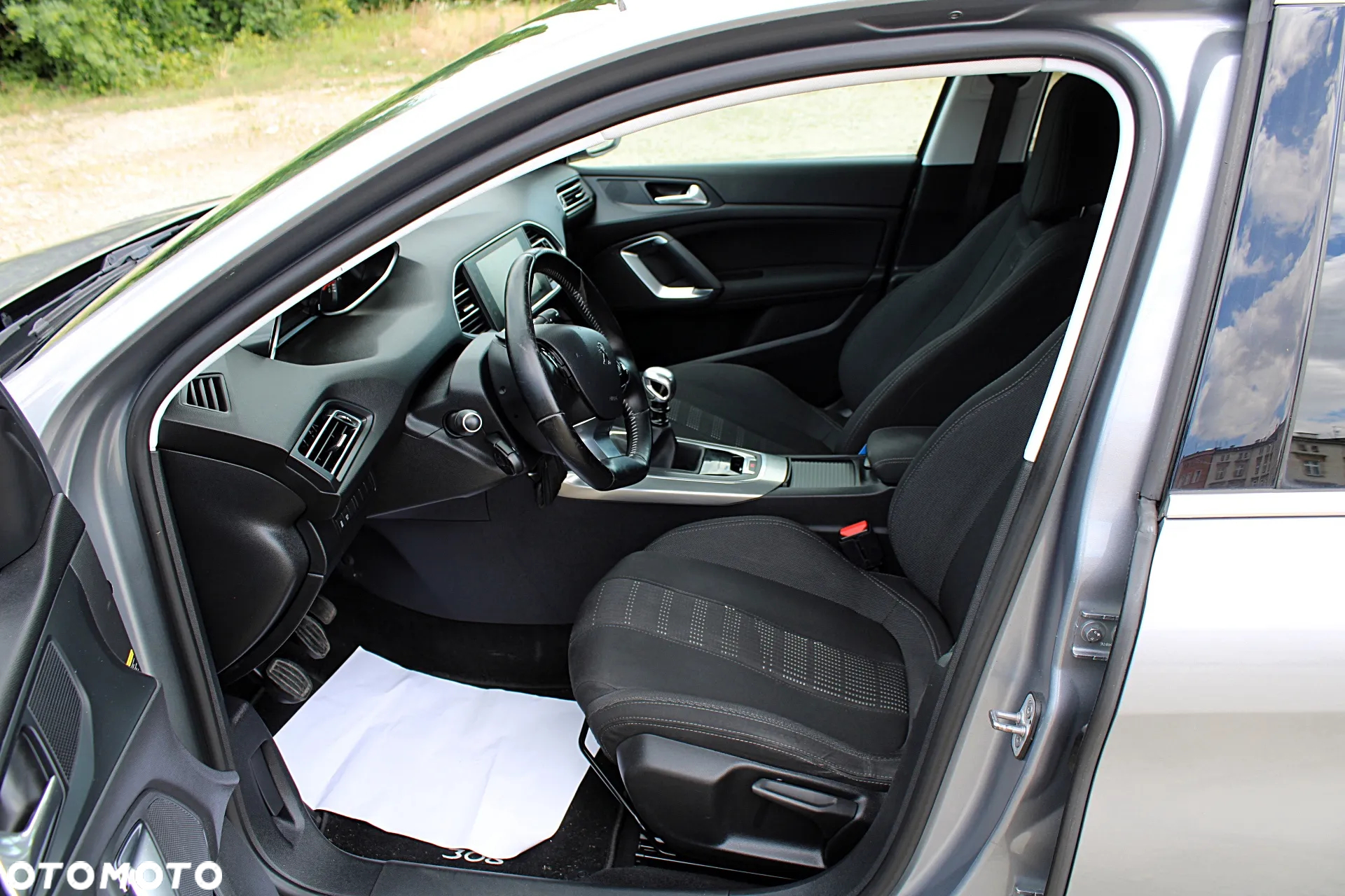 Peugeot 308 - 13