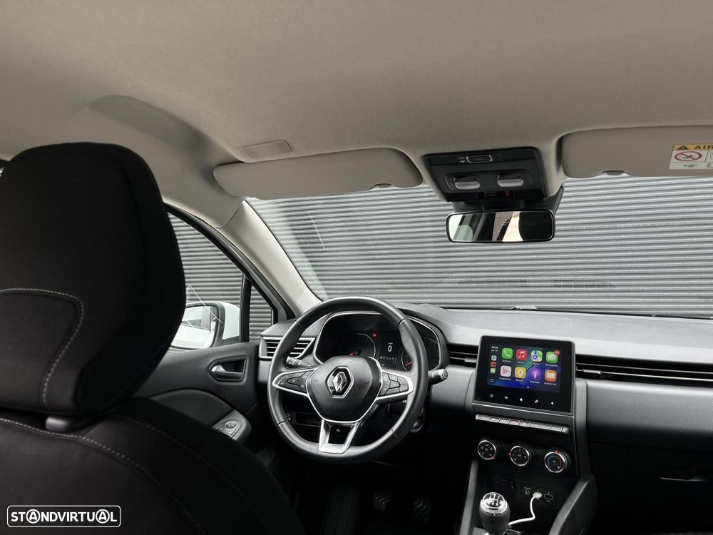 Renault Clio 1.0 TCe Techno Bi-Fuel - 17