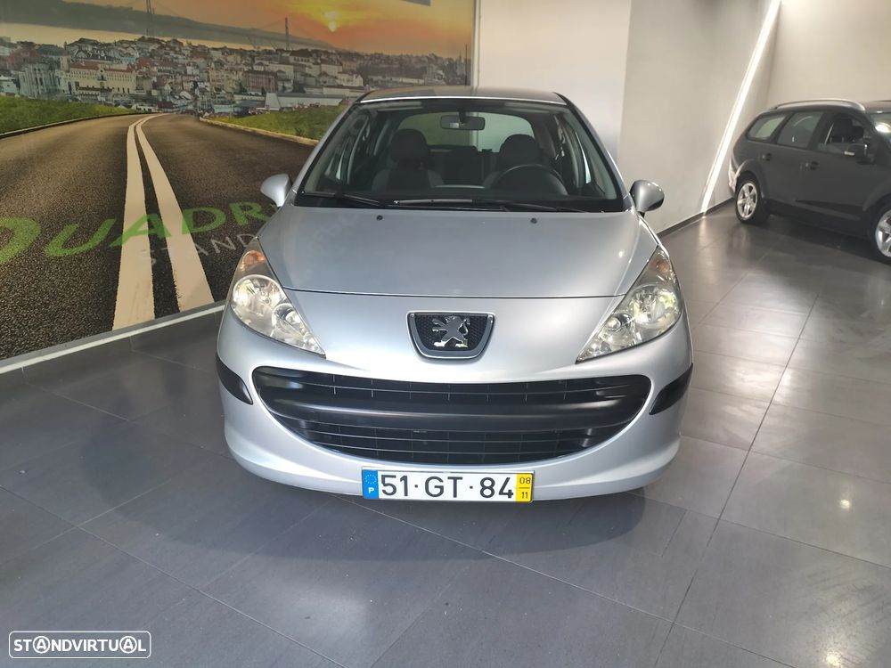 Peugeot 207 1.4 16V Open - 2