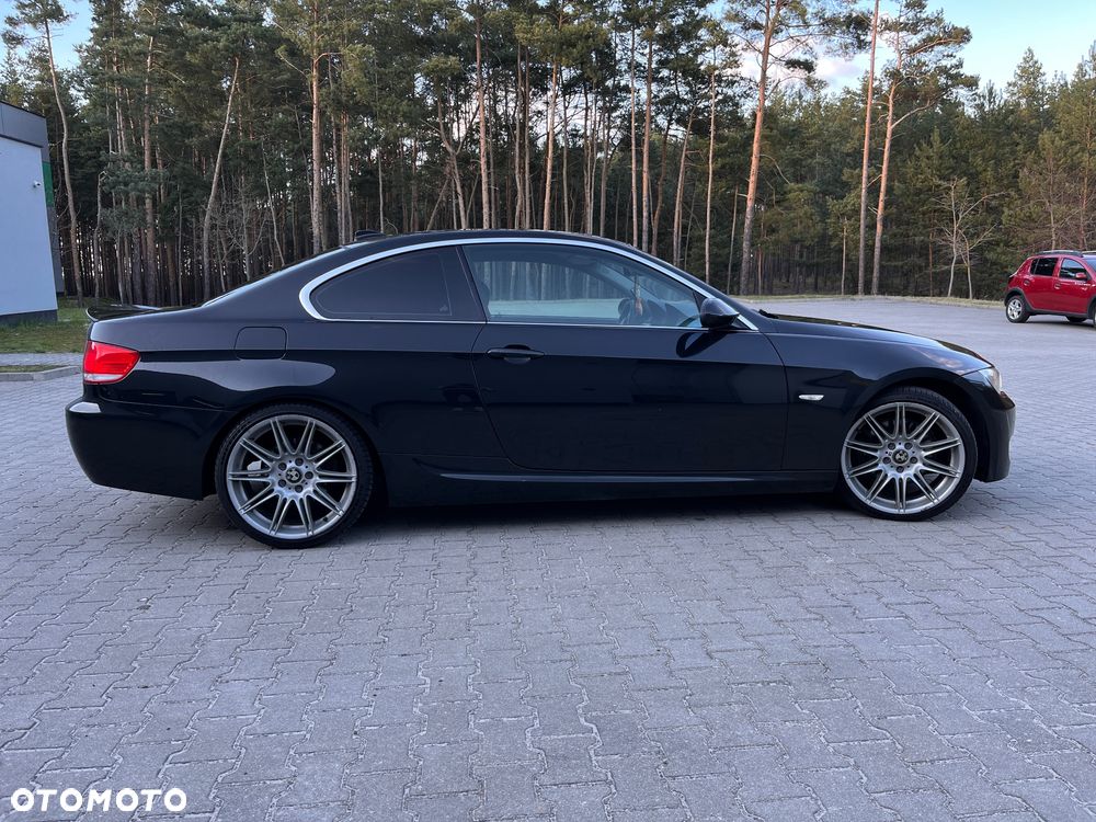 BMW Seria 3 325i - 6