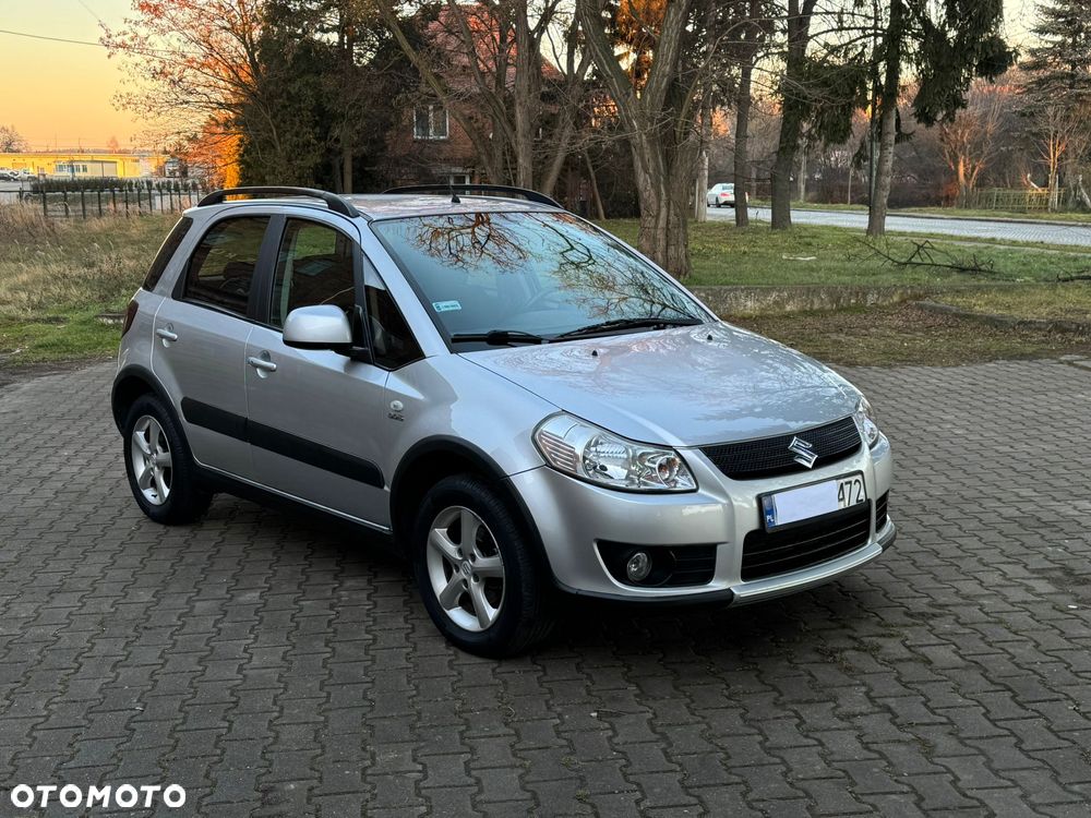 Suzuki SX4 1.9 DDiS 4WD GS / Premium - 4