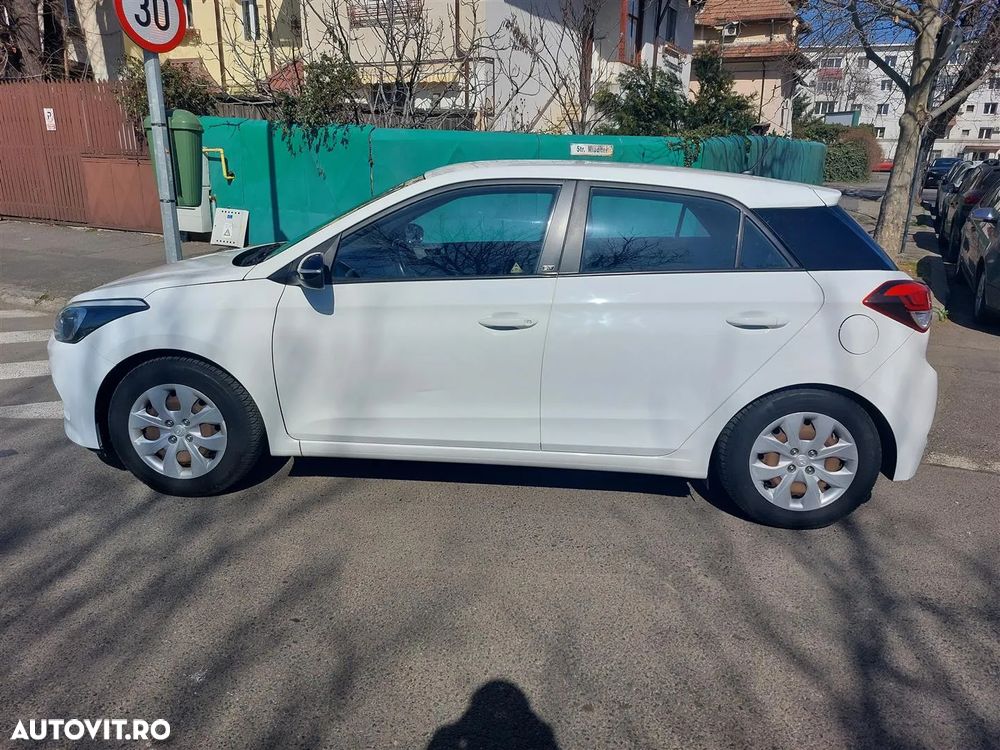 Hyundai i20 - 5