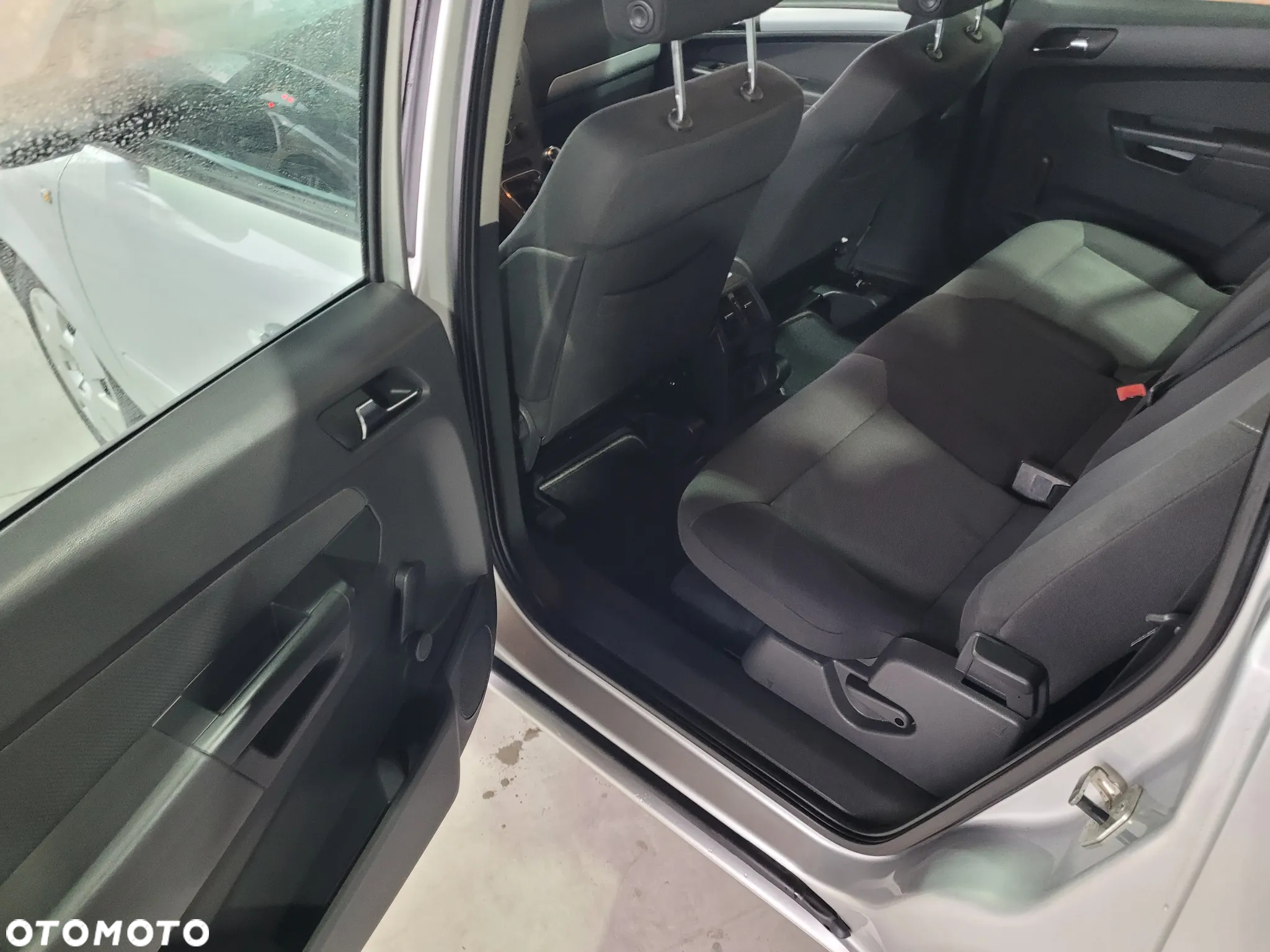 Opel Zafira 1.8 Elegance - 12