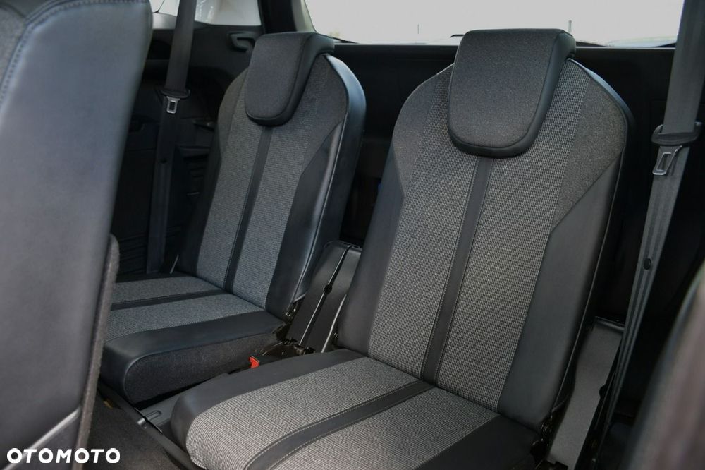 Peugeot 5008 1.5 BlueHDi Allure Pack S&S - 23