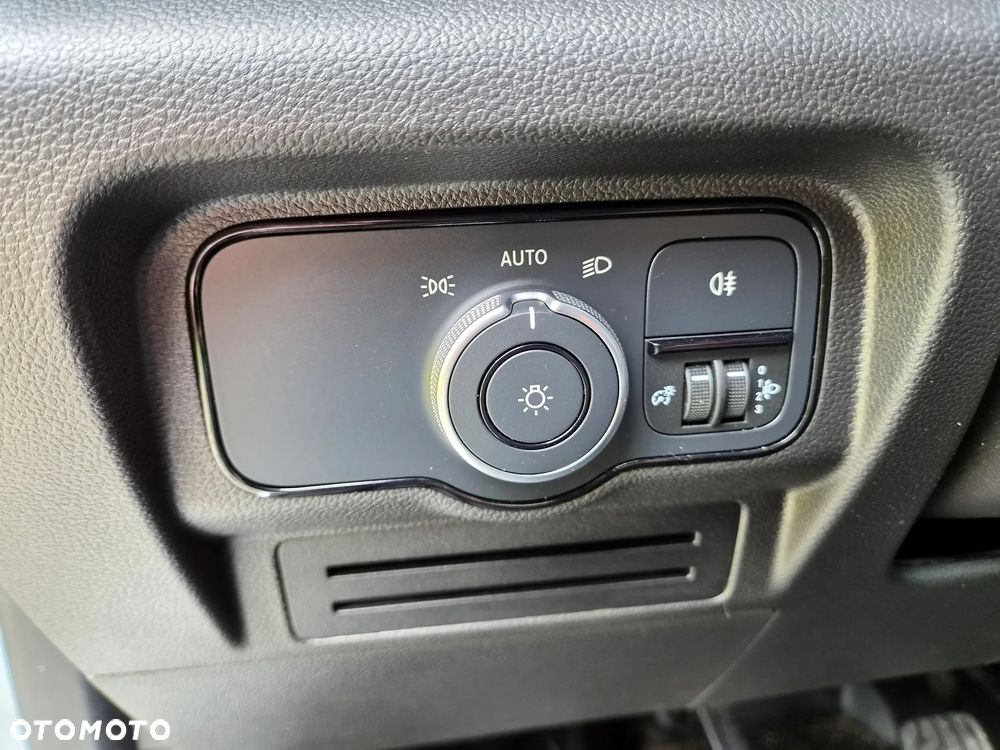 Mercedes-Benz Citan Tourer L1 420.733 - 26